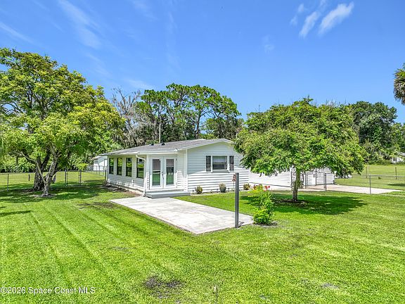 2nd image of 3660 Kelly Rd