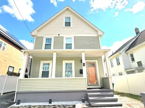 13 Leyden St, Medford, MA 02155