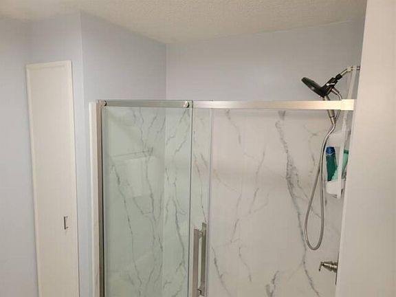 3rd image of 3228 Cypress Ln #1