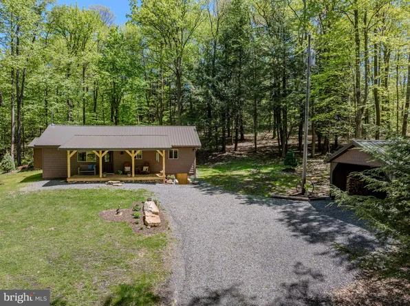 450 Fern Dr, Oakland, MD 21550