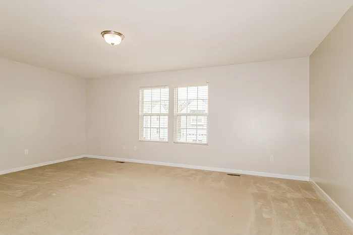 2710 Valley Brook Dr — Photo 12