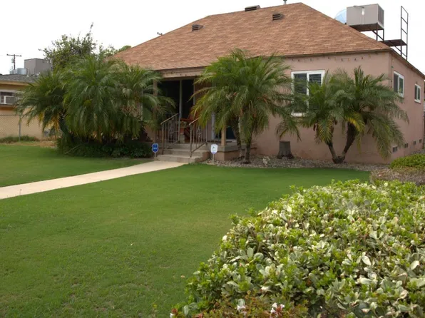 1313 Kelly St, Bakersfield, CA 93304
