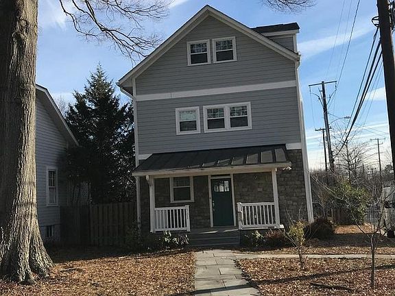 3rd image of 1701 N Nelson St