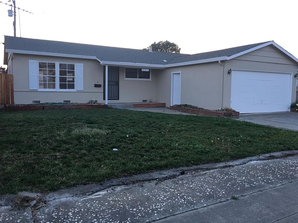 Front of the house with Front Yard