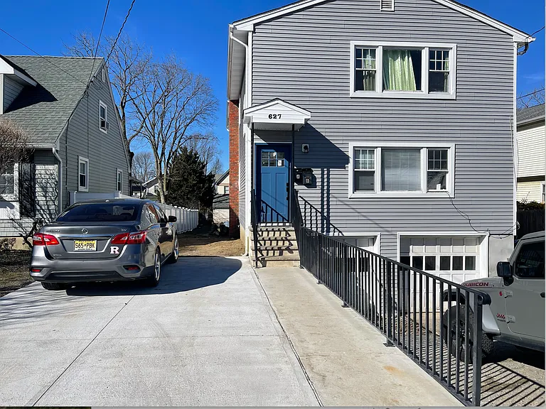 627 Wall St #1 — Photo 5