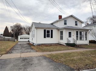 189 North St, Geneva, NY 14456