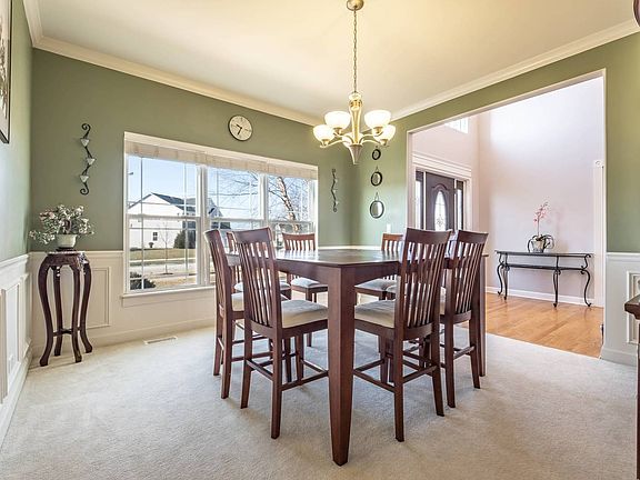5th image of 26834 Basswood Cir