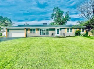 708 Sherwood Dr, Bowling Green, KY 42103