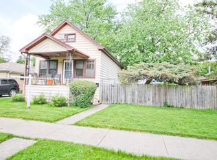 3939 Oak Ave, Brookfield, IL 60513