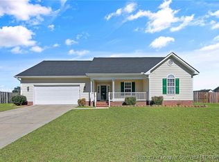 146 Rocky Mountain Dr, Raeford, NC 28376
