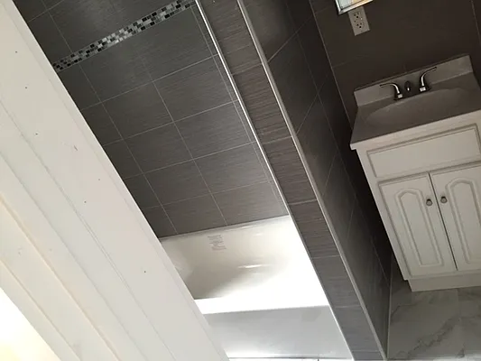 Rented by Zuz Realty | media 11