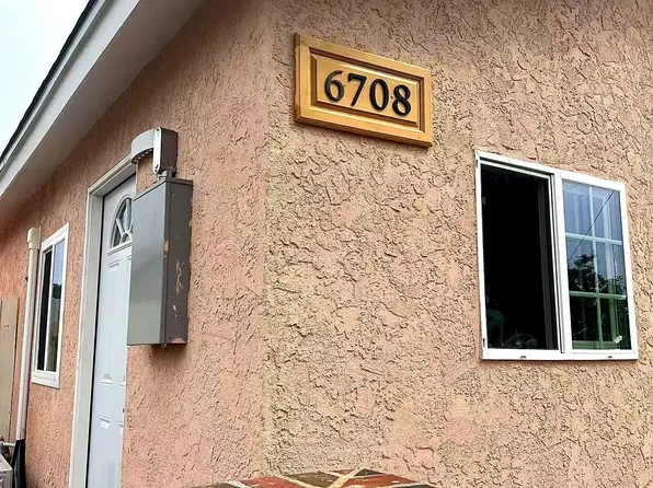 6708 Barnhurst Dr, San Diego, CA 92117