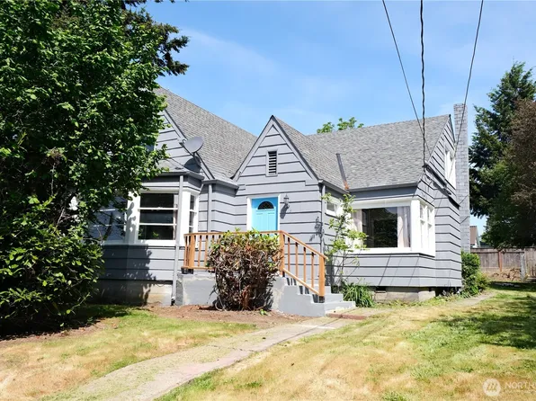 1715 S 40th Street, Tacoma, WA 98418