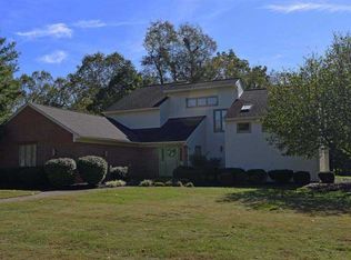 901 Hermitage Rd, Evansville, IN 47725