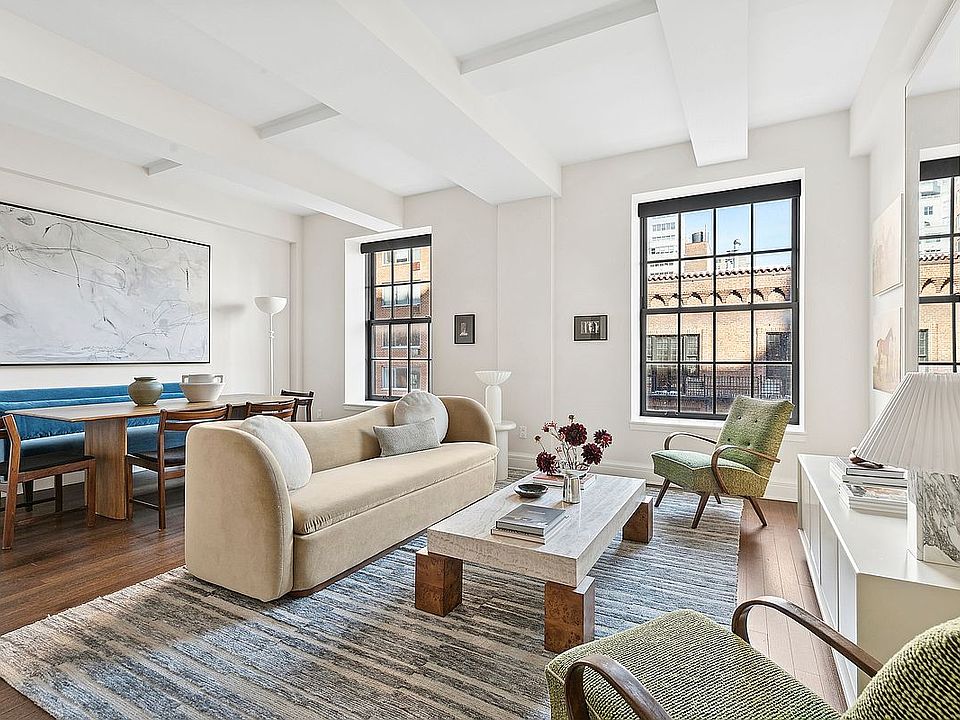 1st image of 160 W 12th St #66