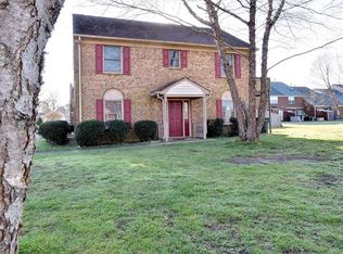 13 Dawn Ln, Hampton, VA 23666