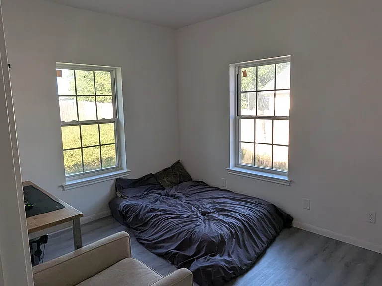 116 Bellair Dr — Photo 11