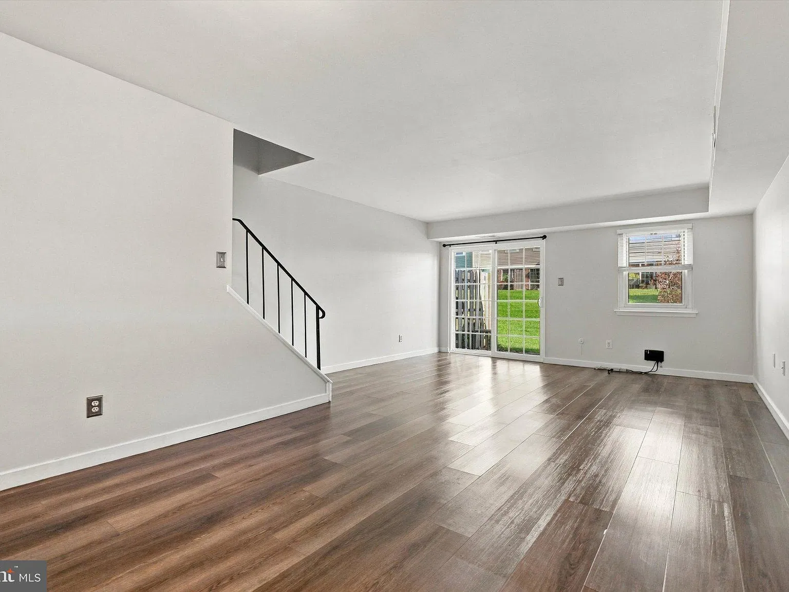 34 Winston Ct — Photo 3