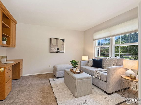 5th image of 720 Arbor Ave #12