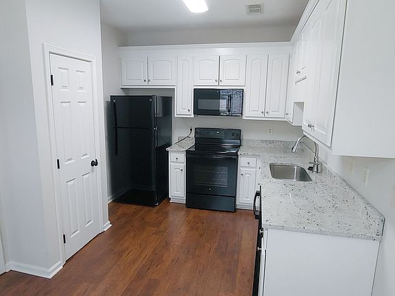 2nd image of 6326 Covington Villas Dr