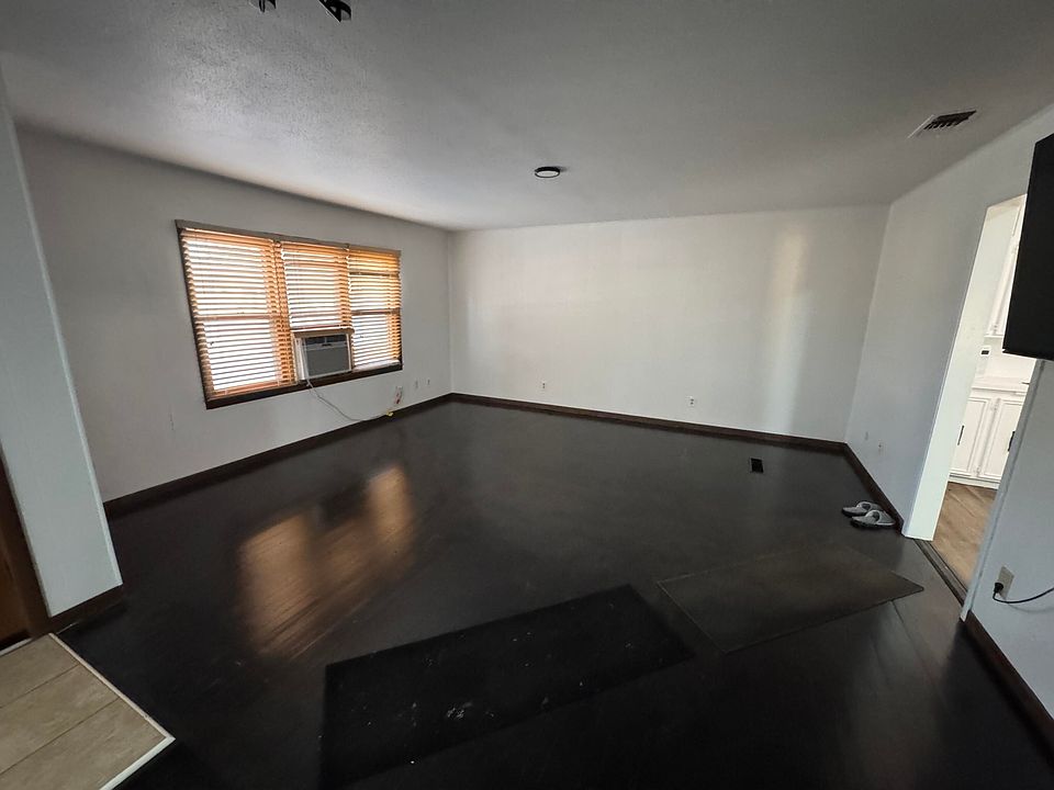 1st image of 2320 N 3rd St