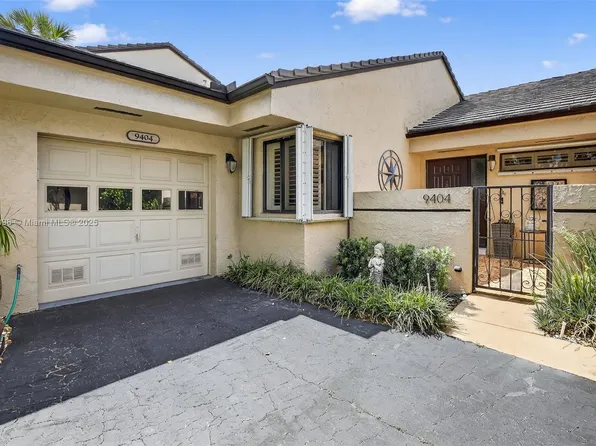 9404 Chelsea Dr N, Plantation, FL 33324