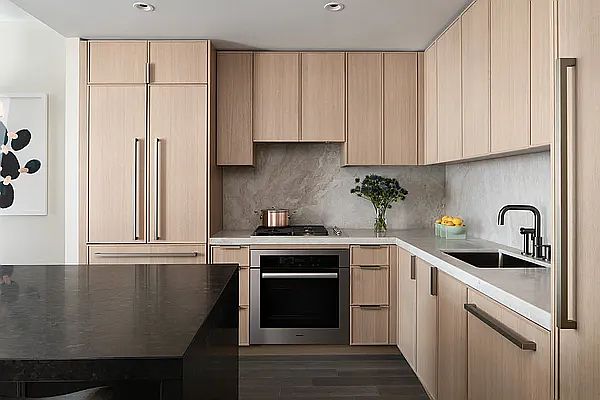 1st image of 543 W 122nd St #5D