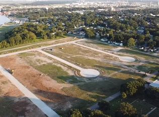 1433 Adelaide Ave, Port Neches, TX 77651