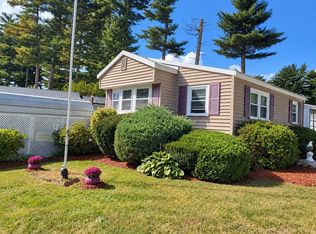 4 Rosewood Dr, Halifax, MA 02338