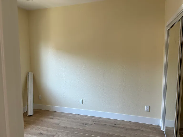 629 Tamarack Ln #A — Photo 5