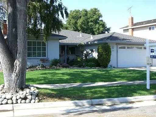1475 Georgetta Dr photo 1