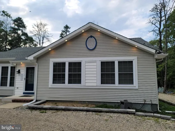 3138 Deerberry Ct, Vineland, NJ 08361
