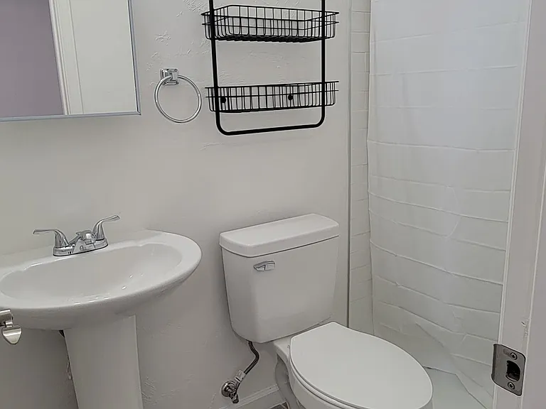 1302 N Date St #15 — Photo 2