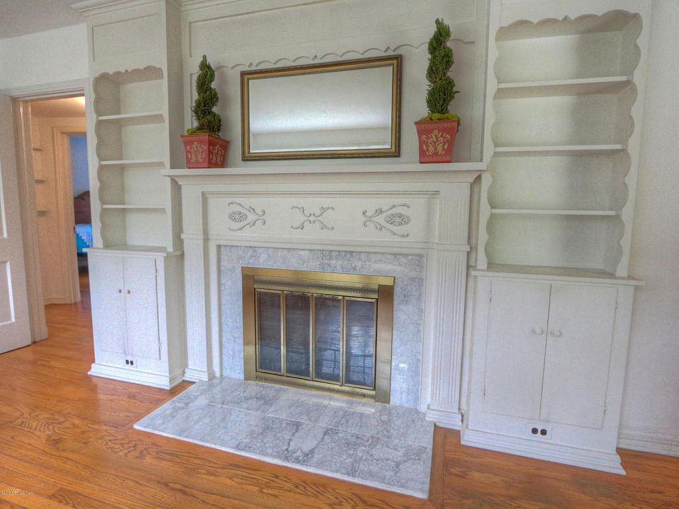 1st image of 1608 Parrish Pl