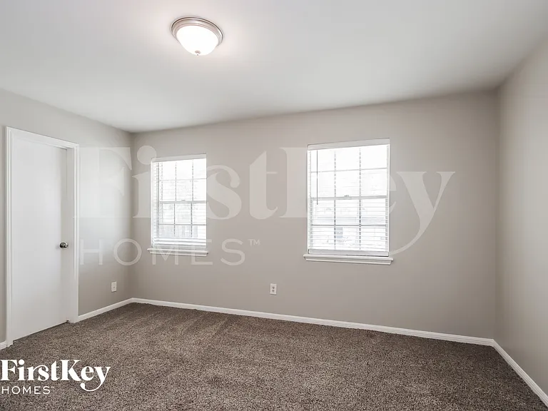 1702 Corral Dr — Photo 12