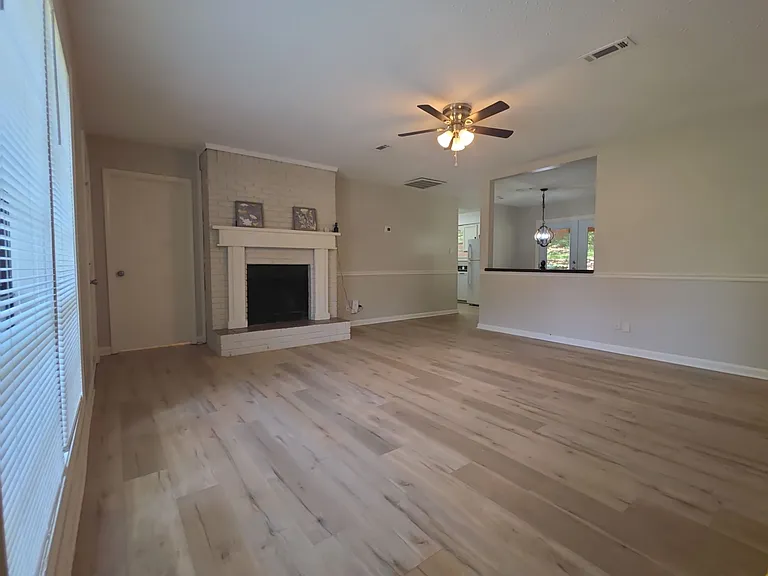 3711 Conger Rd SW — Photo 3