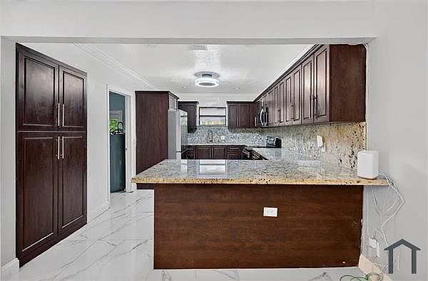 1st image of 15775 N Miami Ave #1