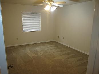 3rd image of 184 Riverbend Dr Unit 204