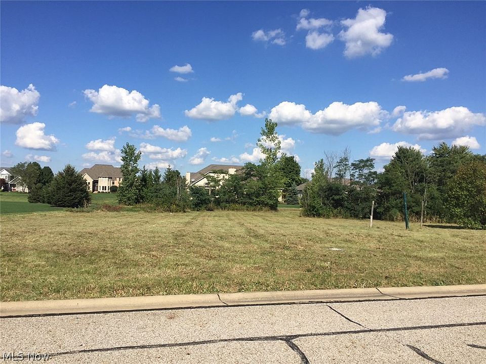 2nd image of 4209-S/L Maidstone Ln #226