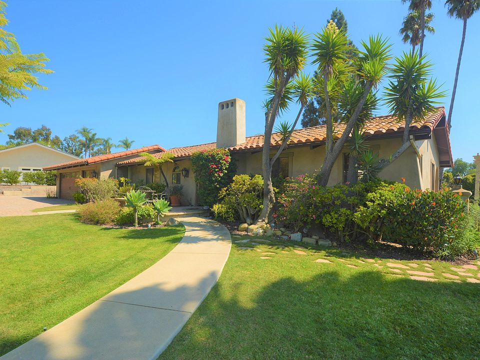 1st image of 865 Calle Del Norte