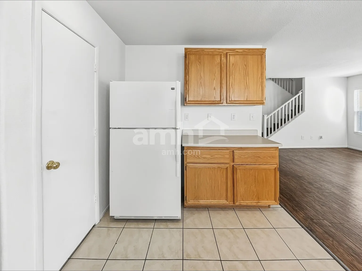 3 bed, 2.5 bath, 1478 sqft, $1,925 — Photo 4