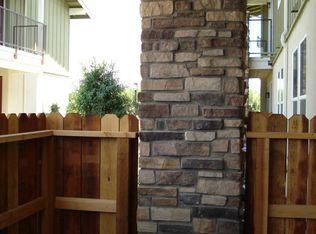 1797 S East Ave APT 13, Reedley, CA 93654