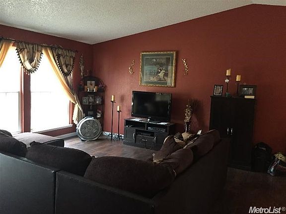 4th image of 5325 Bamford Dr