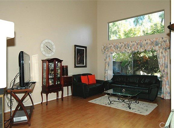 2nd image of 14121 Shoreline Dr Unit B