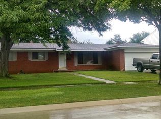 16240 Ronnie Ln, Livonia, MI 48154