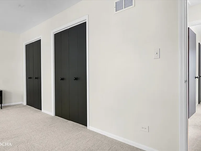 1012 Bainbridge Dr — Photo 26