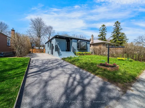 203 Toynbee Trl, Toronto, ON M1E 1G8