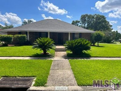 4802 Five Forks Dr, Baton Rouge, LA, 70817