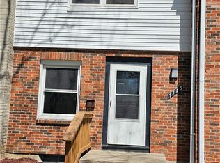 7115 NW Winter Ave, Kansas City, MO 64152