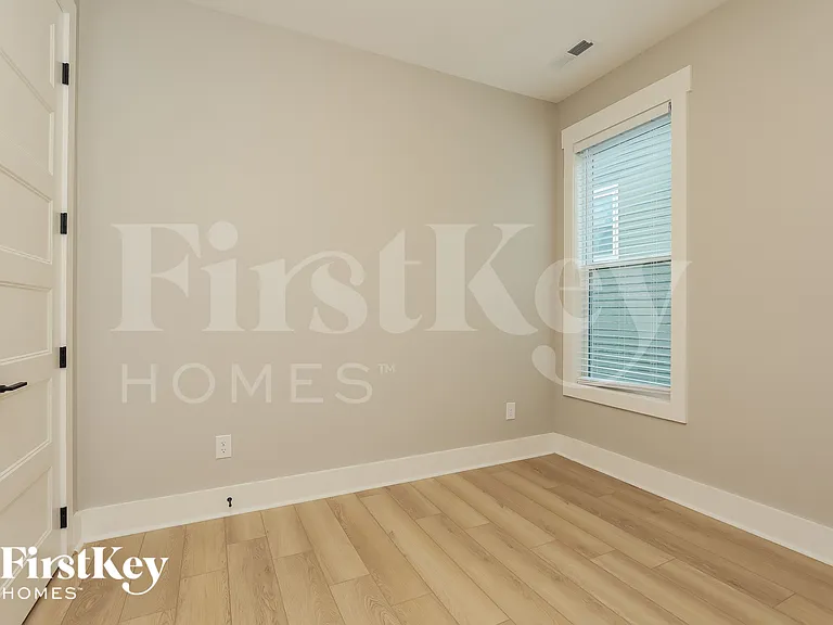 2045 Hamilton Hill Dr — Photo 13